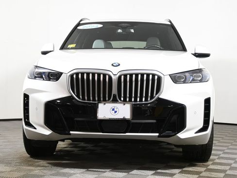 Certified 2024 BMW X5 xDrive40i w/ M Sport Package image 10