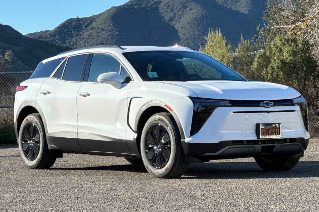 New 2026 Chevrolet Blazer EV LT w/ Midnight/Sport Edition FWD image 2