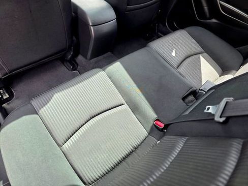 Used 2016 MAZDA MAZDA3 i Touring w/ Popular Equipment Package FWD image 34