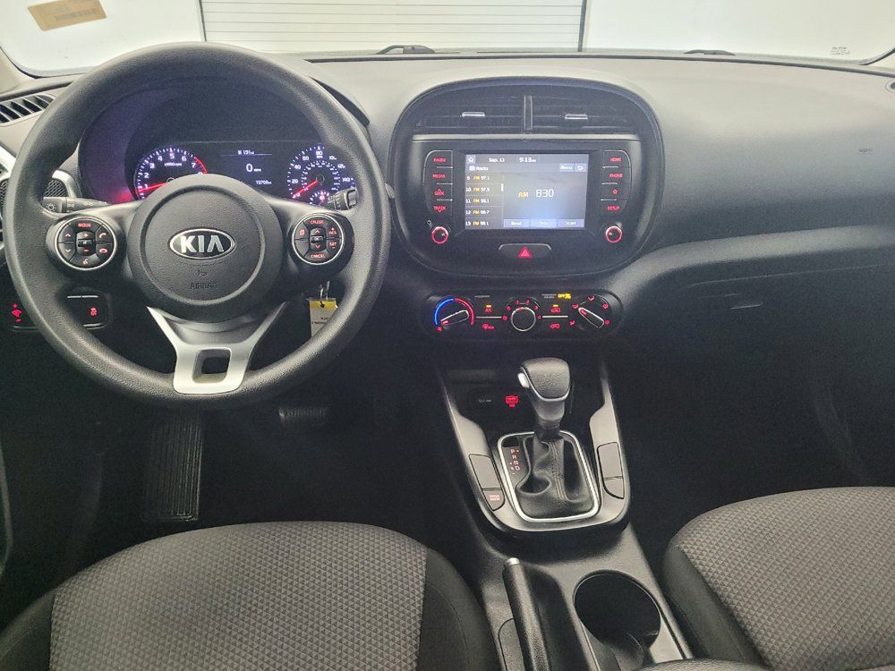 Used 2020 Kia Soul LX FWD image 22