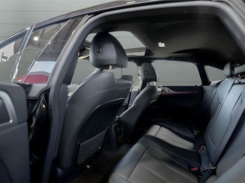 Used 2024 BMW M440i xDrive Gran Coupe w/ Shadowloine Package image 27