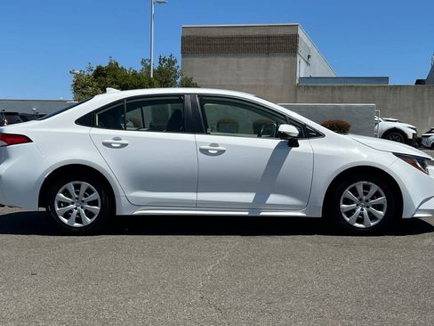 Certified 2020 Toyota Corolla LE FWD image 6