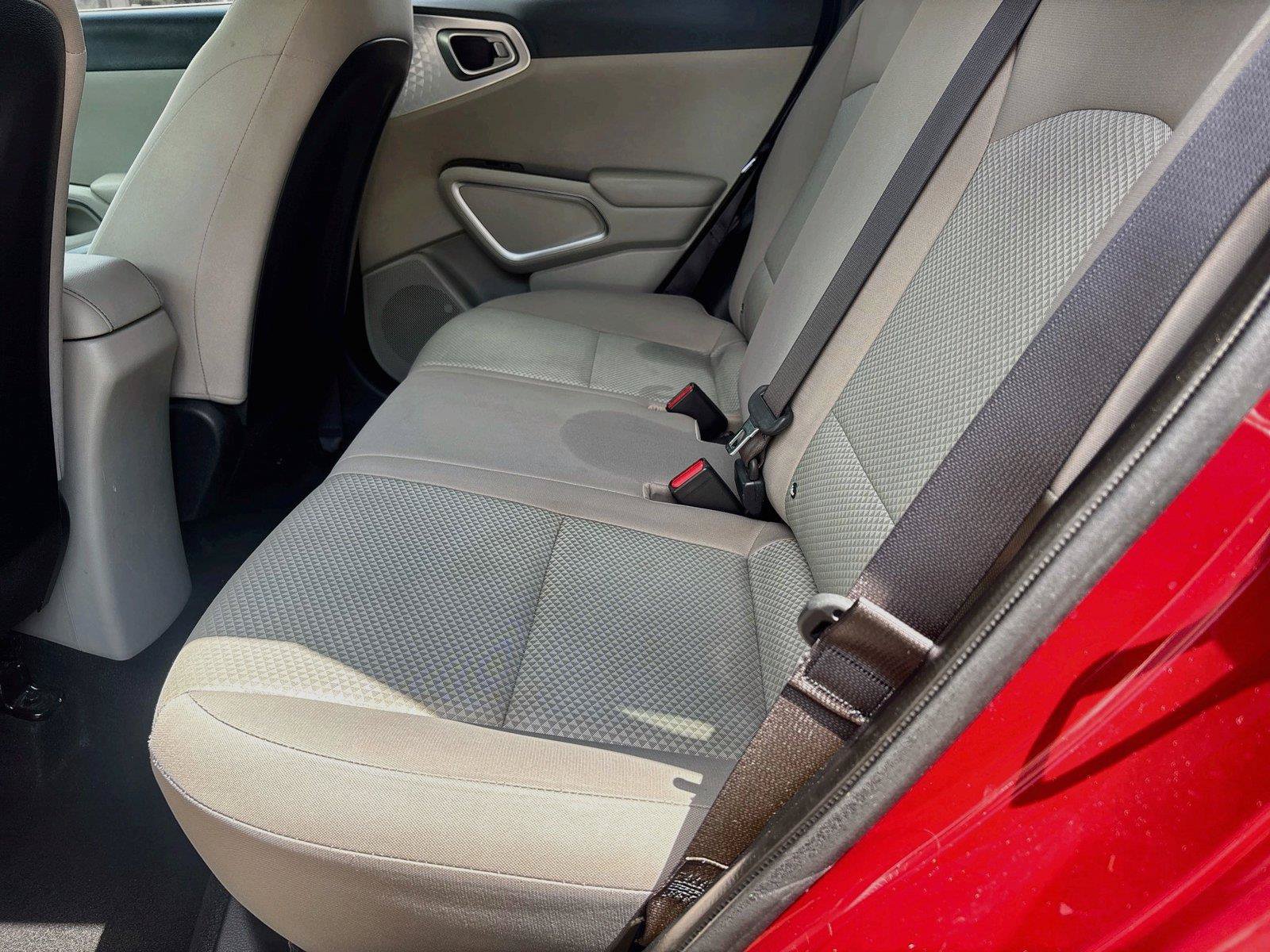 Used 2022 Kia Soul LX w/ Technology Package FWD image 13