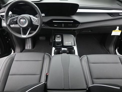 Certified 2025 Buick Enclave Preferred w/ Power Package FWD image 25
