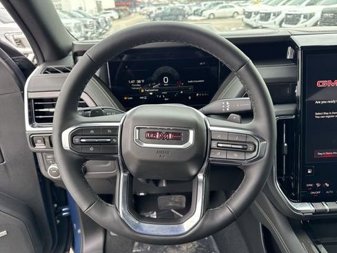 New 2026 GMC Yukon XL Elevation image 14