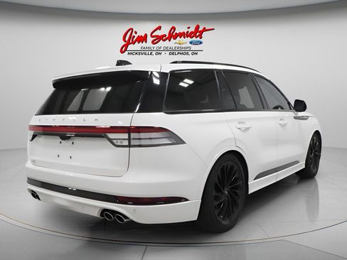 Used 2025 Lincoln Aviator Reserve w/ Equipment Group 201A AWD/4WD image 6