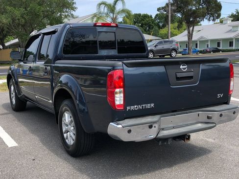Used 2016 Nissan Frontier SV w/ SV Value Truck Package RWD image 5