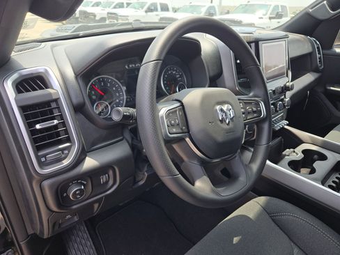 New 2026 RAM 1500 Express AWD/4WD image 10