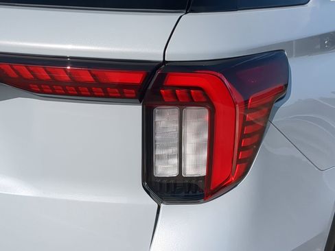 New 2026 Ford Explorer Active image 48