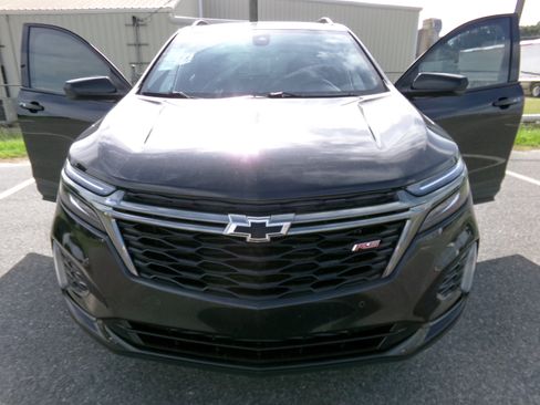 Used 2023 Chevrolet Equinox RS FWD image 6