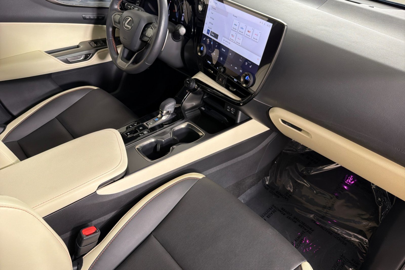 Used 2024 Lexus NX 350 AWD w/ Vision Package image 14