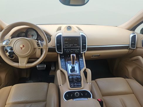 Used 2013 Porsche Cayenne S AWD/4WD image 9