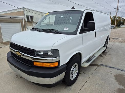 Certified 2023 Chevrolet Express 2500 w/ Driver Convenience Package image 3