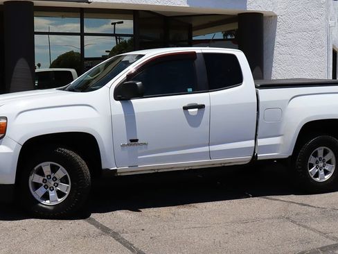 Used 2016 GMC Canyon W/T w/ Convenience Package RWD image 4