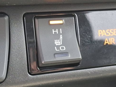 Certified 2022 Toyota RAV4 XLE w/ Convenience Package image 24