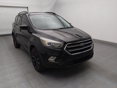 Used 2017 Ford Escape SE w/ Equipment Group 201A AWD/4WD image 13
