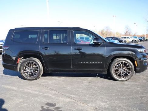 Used 2024 Jeep Grand Wagoneer Series II w/ Quick Order Packagew 28T image 4