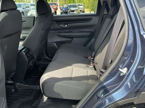 Certified 2025 Honda CR-V EX image 10