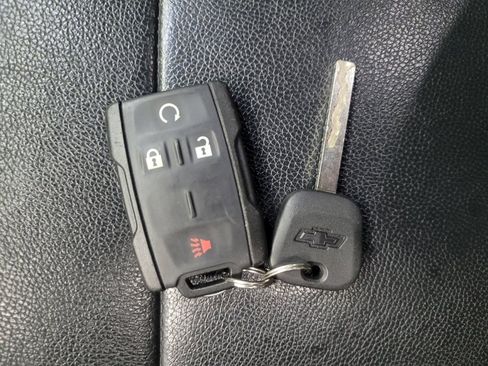 Used 2017 Chevrolet Silverado 1500 LT w/ All Star Edition image 32