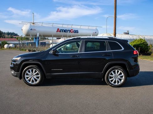 Used 2016 Jeep Cherokee Limited AWD/4WD image 4