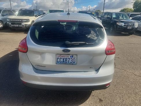 Used 2016 Ford Focus SE FWD image 12