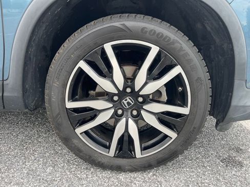 Used 2019 Honda Pilot Touring image 38