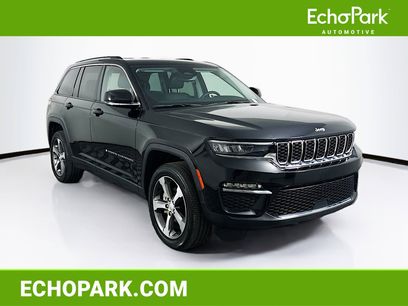 Used 2023 Jeep Grand Cherokee Limited w/ Trailer Tow Prep Group (B)