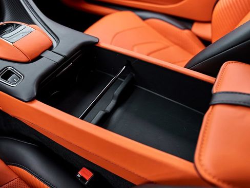 Used 2023 Aston Martin DBS Coupe RWD image 78