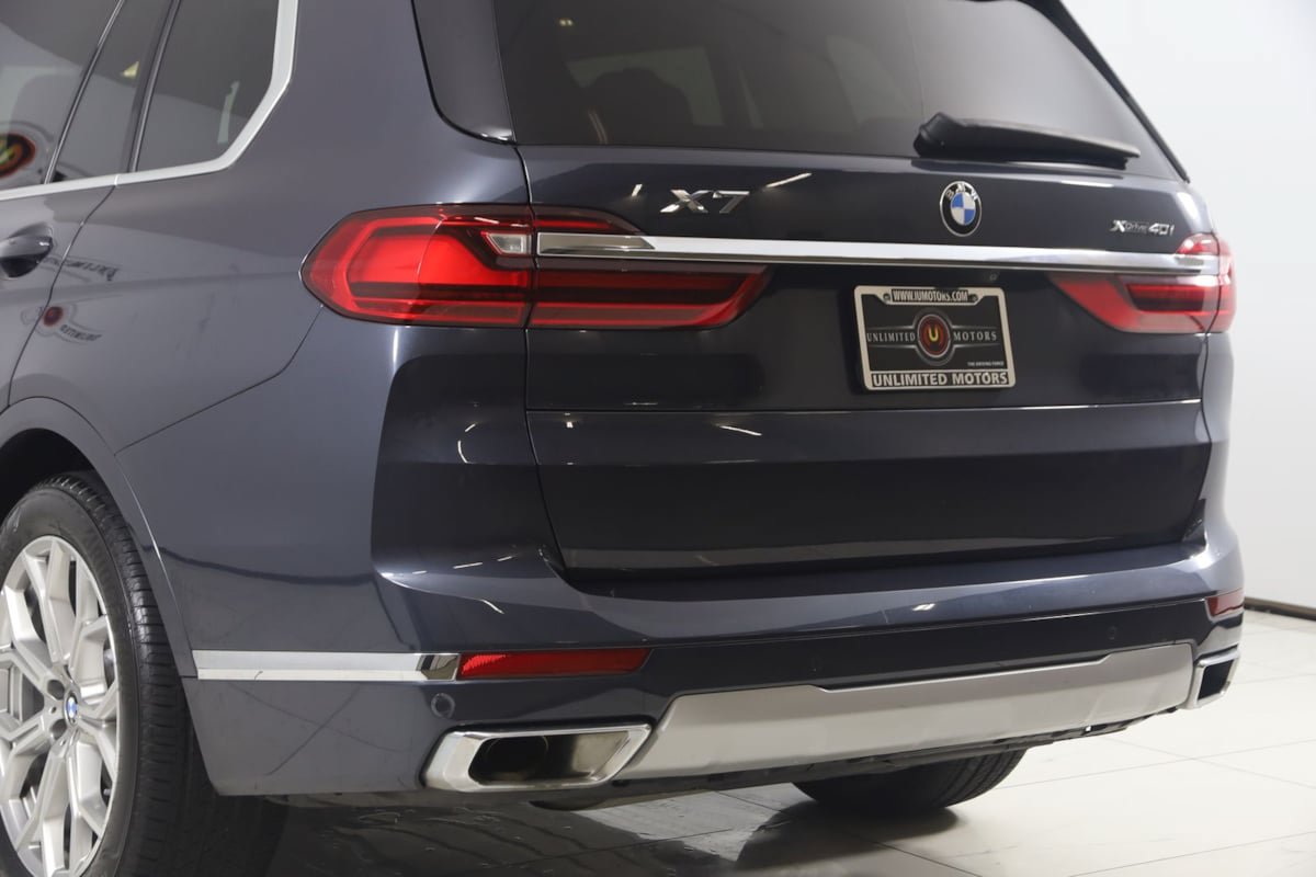 Used 2022 BMW X7 xDrive40i w/ Premium Package AWD/4WD image 28