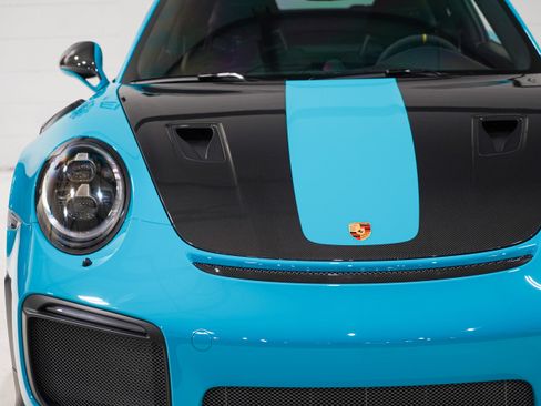 Used 2018 Porsche 911 GT2 RS RWD image 31