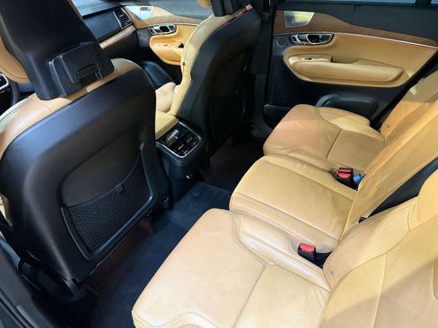 Used 2017 Volvo XC90 T6 Inscription w/ Vision Package image 14