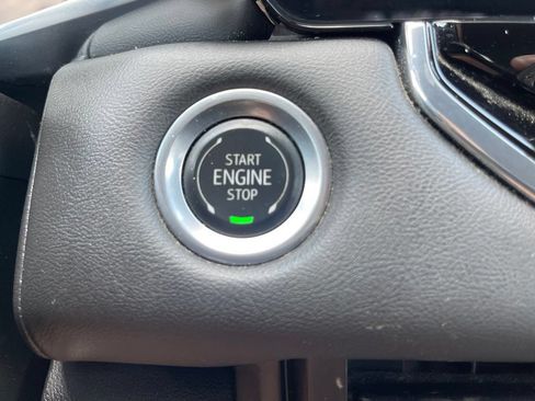 Used 2024 GMC Canyon Elevation w/ Convenience Package RWD image 30