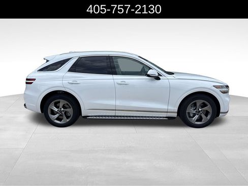 Used 2026 Genesis GV70 2.5T Advanced AWD/4WD image 6