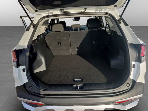 Used 2024 Kia Sportage LX image 32