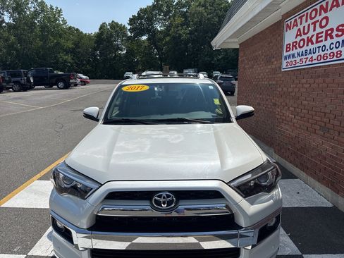 Used 2017 Toyota 4Runner Limited AWD/4WD image 8