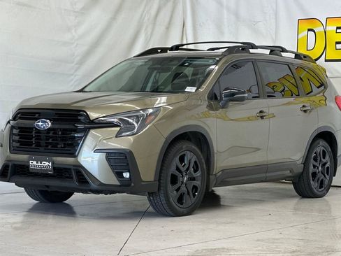 Used 2023 Subaru Ascent Onyx Edition AWD/4WD image 8