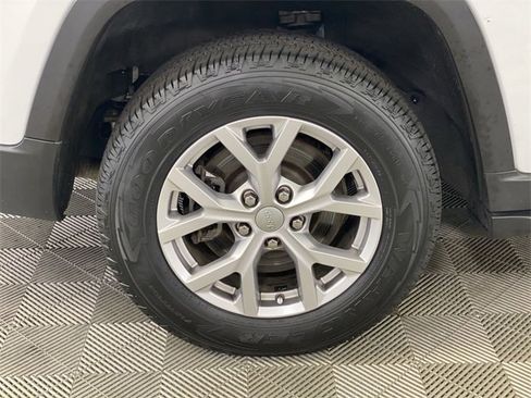 Used 2021 Jeep Grand Cherokee L Limited image 40