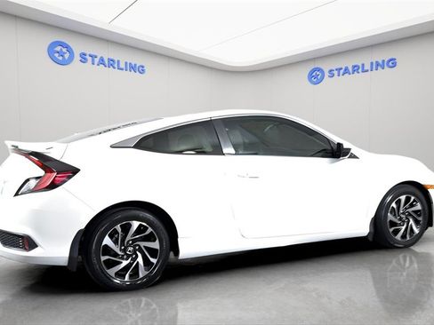 Used 2018 Honda Civic LX-P image 10