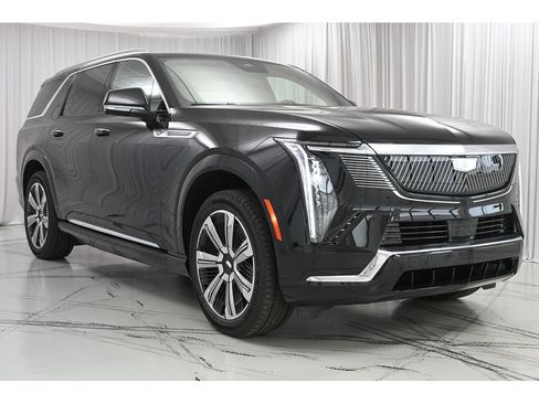New 2026 Cadillac Escalade IQL Luxury image 2