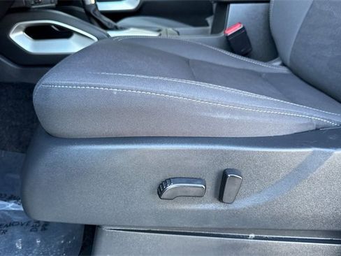 Used 2024 Nissan Frontier SV w/ SV Convenience Package image 13