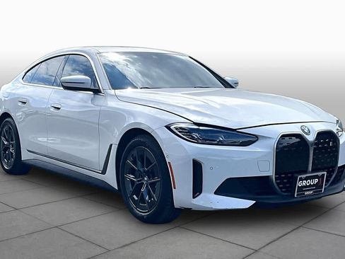 Used 2023 BMW i4 eDrive40 w/ Premium Package RWD image 2