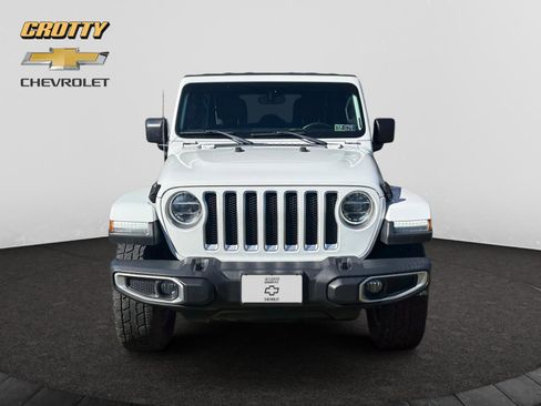 Used 2018 Jeep Wrangler Unlimited Sahara image 8