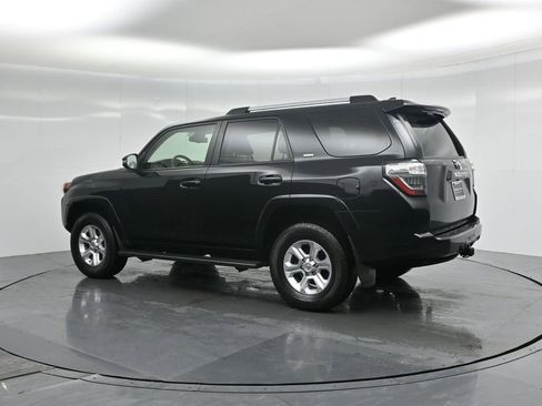 Used 2023 Toyota 4Runner SR5 Premium w/ Moonroof Package image 6