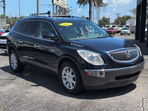 Used 2011 Buick Enclave CXL FWD image 3
