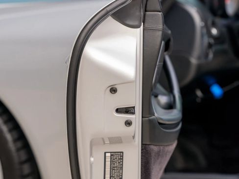 Used 1999 Porsche Boxster RWD image 5