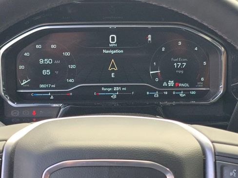 Used 2025 GMC Sierra 1500 SLT image 17