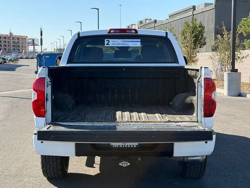 Used 2019 Toyota Tundra SR5 w/ SR5 Convenience Package image 4