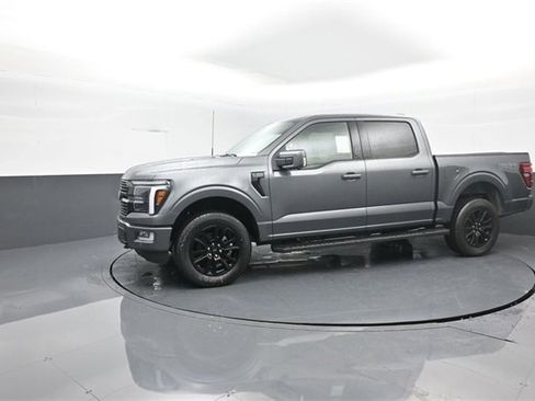 New 2026 Ford F150 Platinum w/ FX4 Off-Road Package image 4