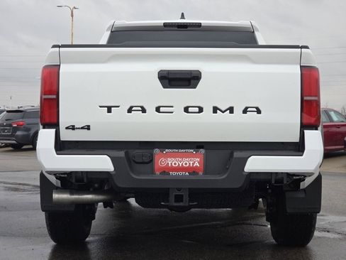 New 2026 Toyota Tacoma TRD Off-Road AWD/4WD image 22