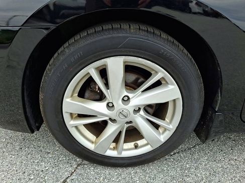 Used 2015 Nissan Altima 2.5 SV FWD image 33